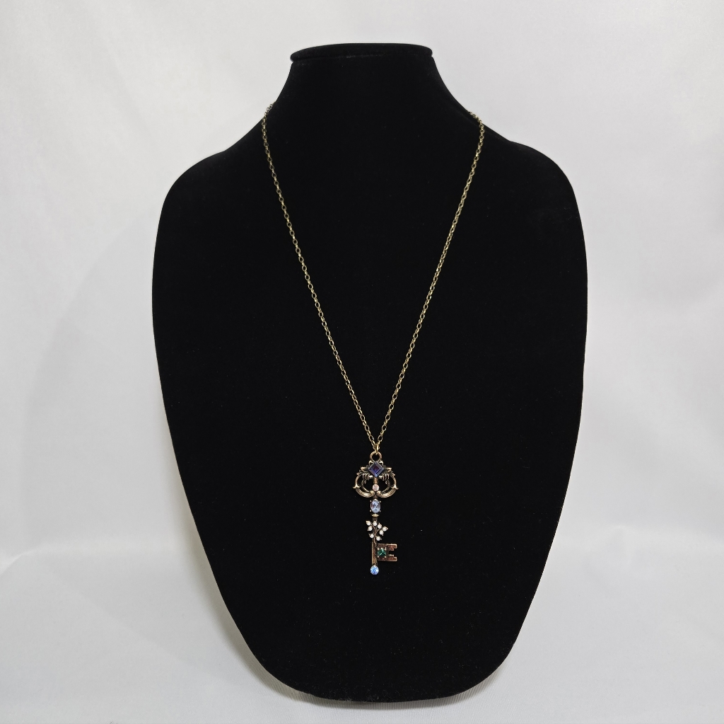 Betsey Johnson Chain Necklace 977